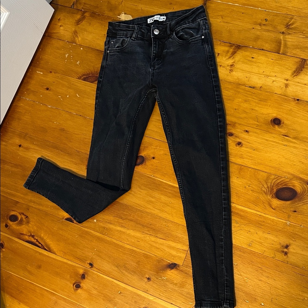 Zara Women's Dark Black Skinny Jeans